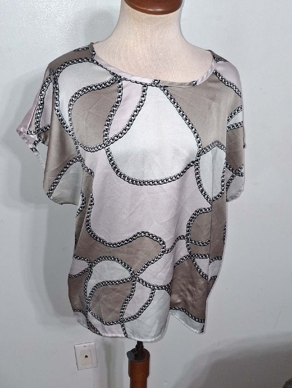 SHEIN/ Chain-Print Short Sleeve Blouse- W Sz 12